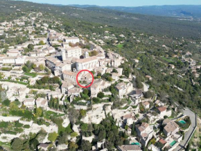 Maison de charme au coeur du village de Gordes